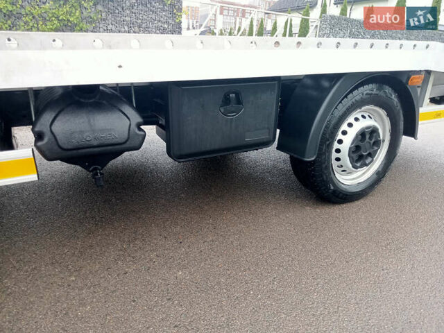 Белый Ивеко Дейли, объемом двигателя 3 л и пробегом 743 тыс. км за 19200 $, фото 5 на Automoto.ua