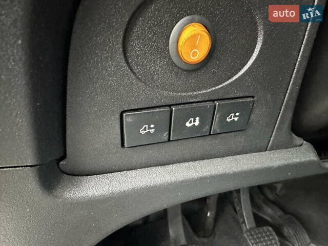 Ивеко Дейли 2015 в Луцке на Automoto.ua Белый Ивеко Дейли, объемом двигателя 3 л и пробегом 370 тыс. км за 30500 $, фото 17 на Automoto.ua