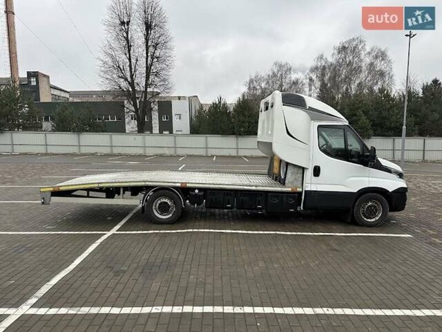 Белый Ивеко Дейли, объемом двигателя 3 л и пробегом 351 тыс. км за 26500 $, фото 6 на Automoto.ua