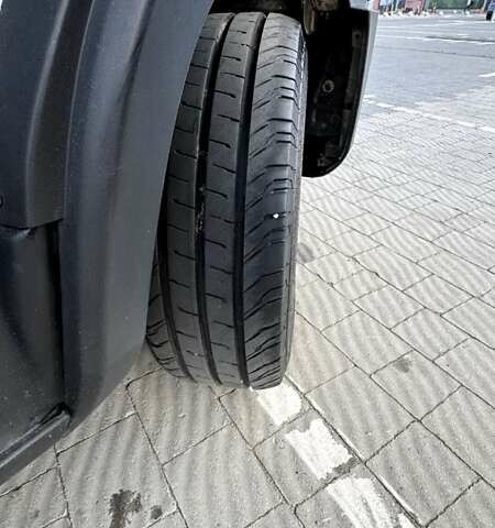 Білий Івеко Дейлі, об'ємом двигуна 3 л та пробігом 395 тис. км за 19500 $, фото 21 на Automoto.ua