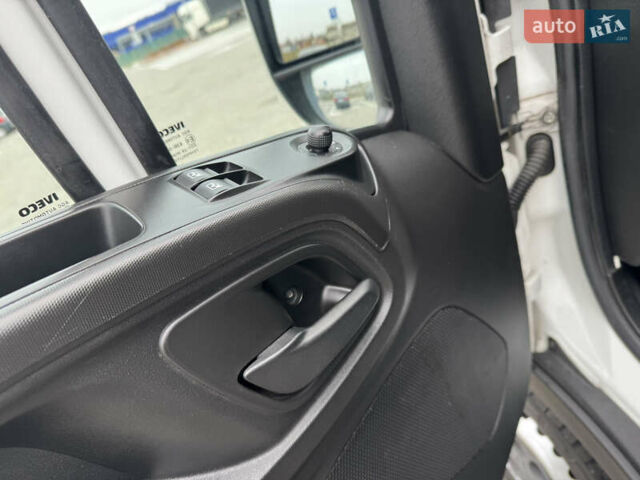 Белый Ивеко Дейли, объемом двигателя 3 л и пробегом 340 тыс. км за 29950 $, фото 25 на Automoto.ua