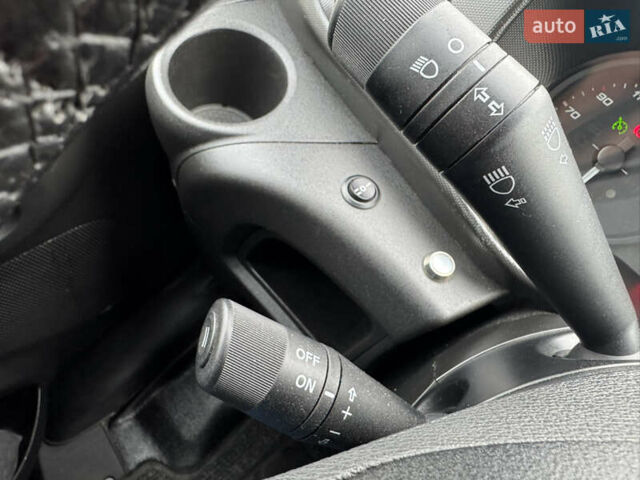 Белый Ивеко Дейли, объемом двигателя 3 л и пробегом 340 тыс. км за 29950 $, фото 33 на Automoto.ua