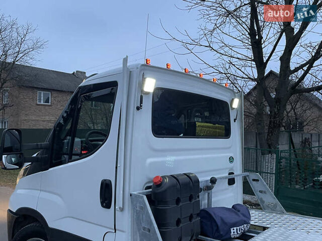 Белый Ивеко Дейли, объемом двигателя 3 л и пробегом 314 тыс. км за 27500 $, фото 15 на Automoto.ua