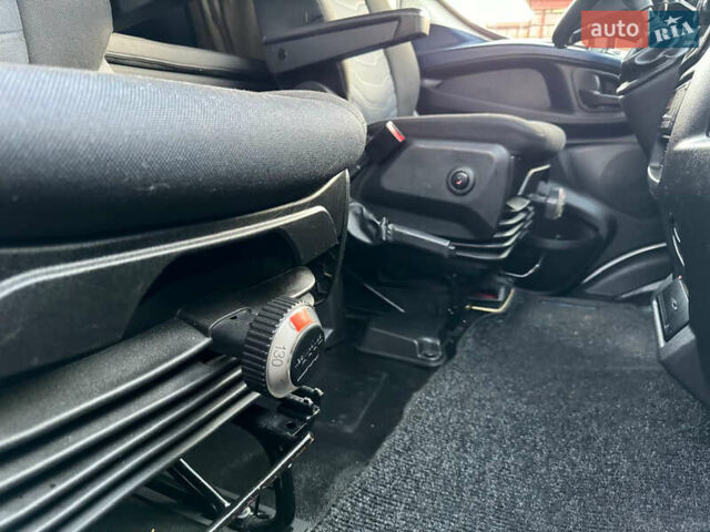 Белый Ивеко Дейли, объемом двигателя 3 л и пробегом 251 тыс. км за 37500 $, фото 16 на Automoto.ua