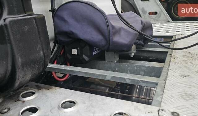 Білий Івеко Дейлі, об'ємом двигуна 3 л та пробігом 320 тис. км за 31500 $, фото 29 на Automoto.ua