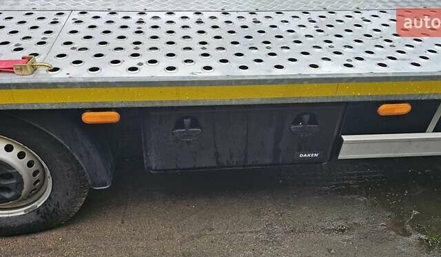 Белый Ивеко Дейли, объемом двигателя 3 л и пробегом 320 тыс. км за 25500 $, фото 22 на Automoto.ua