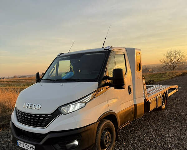 Белый Ивеко Дейли, объемом двигателя 3 л и пробегом 541 тыс. км за 32500 $, фото 1 на Automoto.ua