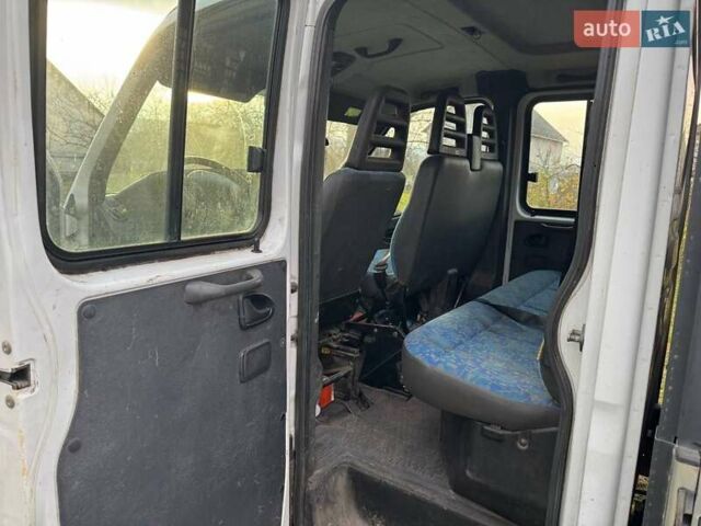 Белый Ивеко Дейли, объемом двигателя 2.8 л и пробегом 200 тыс. км за 9500 $, фото 13 на Automoto.ua