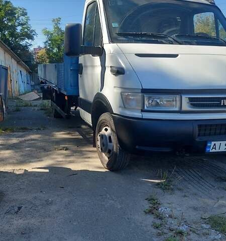 Івеко Дейлі 2006 у Києві на Automoto.ua Білий Івеко Дейлі, об'ємом двигуна 3 л та пробігом 429 тис. км за 12500 $, фото 10 на Automoto.ua