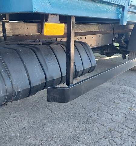 Белый Ивеко Дейли, объемом двигателя 3 л и пробегом 429 тыс. км за 12500 $, фото 1 на Automoto.ua