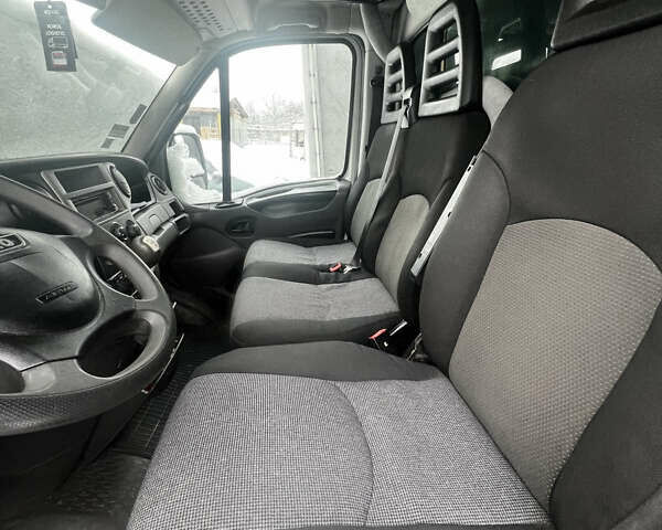 Белый Ивеко Дейли, объемом двигателя 3 л и пробегом 500 тыс. км за 18500 $, фото 4 на Automoto.ua