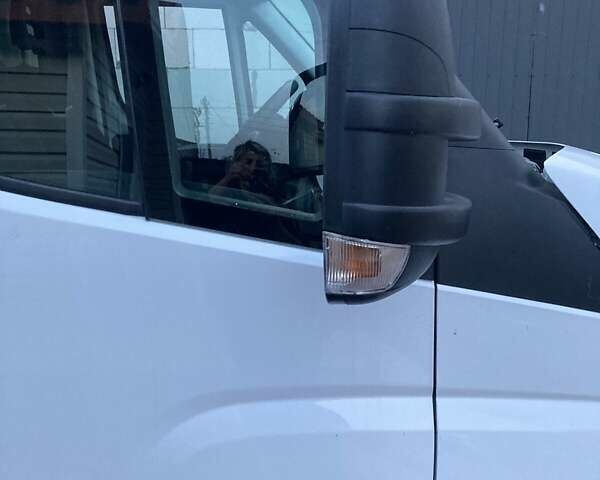 Белый Ивеко Дейли, объемом двигателя 30 л и пробегом 183 тыс. км за 21000 $, фото 10 на Automoto.ua