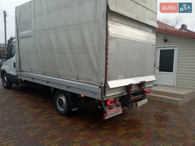 Белый Ивеко Дейли, объемом двигателя 30 л и пробегом 183 тыс. км за 21000 $, фото 22 на Automoto.ua