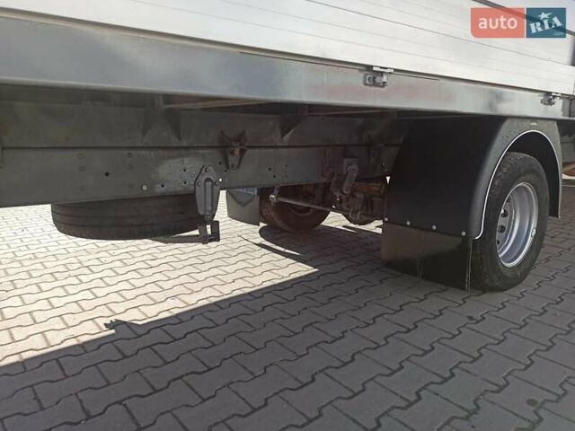 Білий Івеко Дейлі, об'ємом двигуна 3 л та пробігом 300 тис. км за 31500 $, фото 8 на Automoto.ua