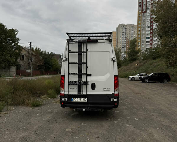 Белый Ивеко Дейли, объемом двигателя 3 л и пробегом 170 тыс. км за 62000 $, фото 4 на Automoto.ua