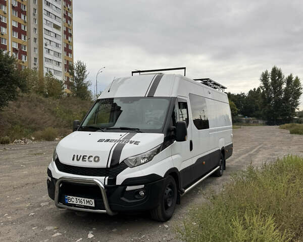 Белый Ивеко Дейли, объемом двигателя 3 л и пробегом 172 тыс. км за 56500 $, фото 2 на Automoto.ua
