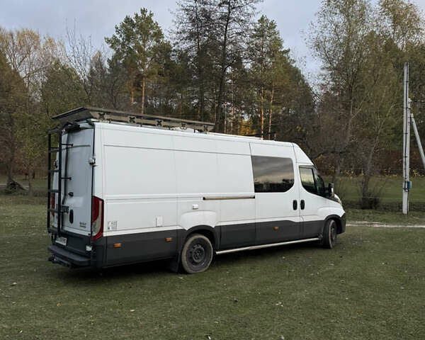 Белый Ивеко Дейли, объемом двигателя 3 л и пробегом 172 тыс. км за 56500 $, фото 1 на Automoto.ua