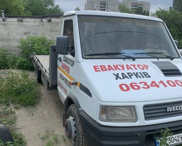Белый Ивеко Дейли, объемом двигателя 2.5 л и пробегом 0 тыс. км за 8000 $, фото 3 на Automoto.ua