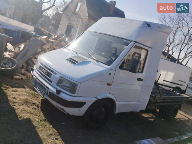 Белый Ивеко Дейли, объемом двигателя 0 л и пробегом 300 тыс. км за 4800 $, фото 5 на Automoto.ua