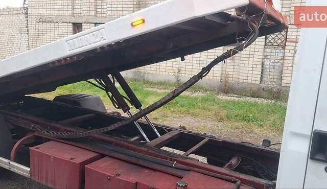 Білий Івеко Дейлі, об'ємом двигуна 2.8 л та пробігом 772 тис. км за 16500 $, фото 4 на Automoto.ua