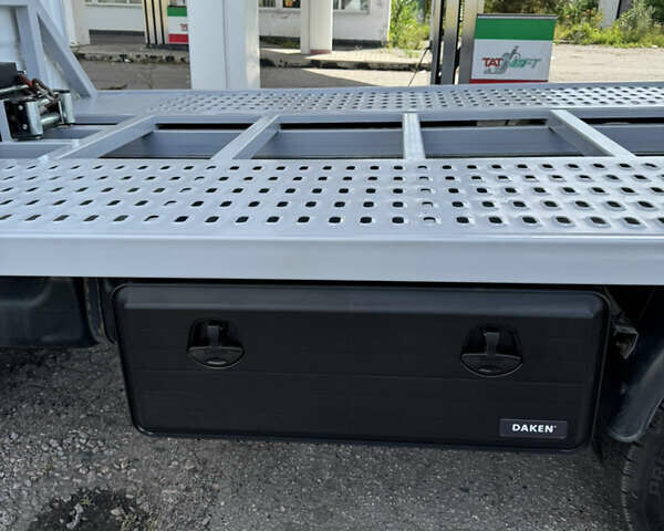 Белый Ивеко Дейли, объемом двигателя 3 л и пробегом 124 тыс. км за 28500 $, фото 10 на Automoto.ua