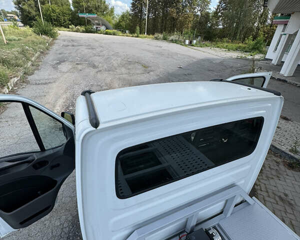 Белый Ивеко Дейли, объемом двигателя 3 л и пробегом 124 тыс. км за 28500 $, фото 21 на Automoto.ua