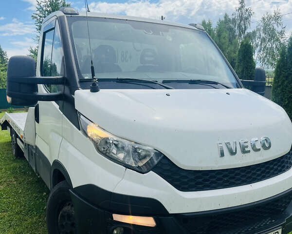 Белый Ивеко Дейли, объемом двигателя 3 л и пробегом 474 тыс. км за 21500 $, фото 1 на Automoto.ua