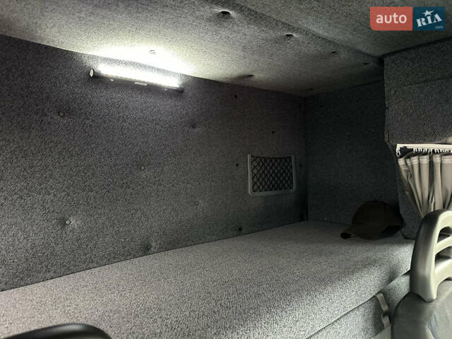 Белый Ивеко Дейли, объемом двигателя 3 л и пробегом 248 тыс. км за 35000 $, фото 92 на Automoto.ua