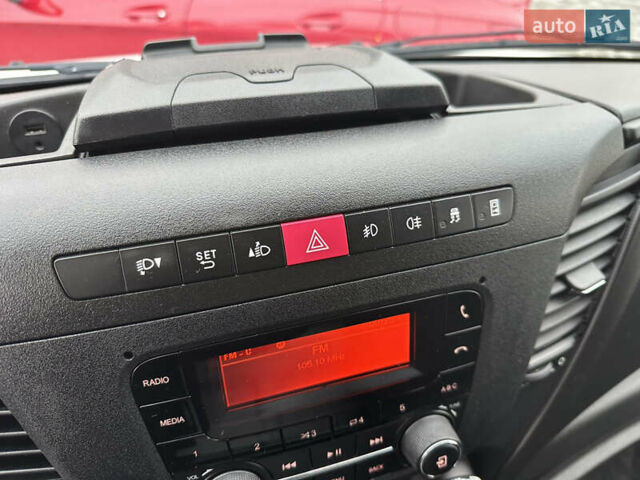 Белый Ивеко Дейли, объемом двигателя 3 л и пробегом 248 тыс. км за 35000 $, фото 62 на Automoto.ua