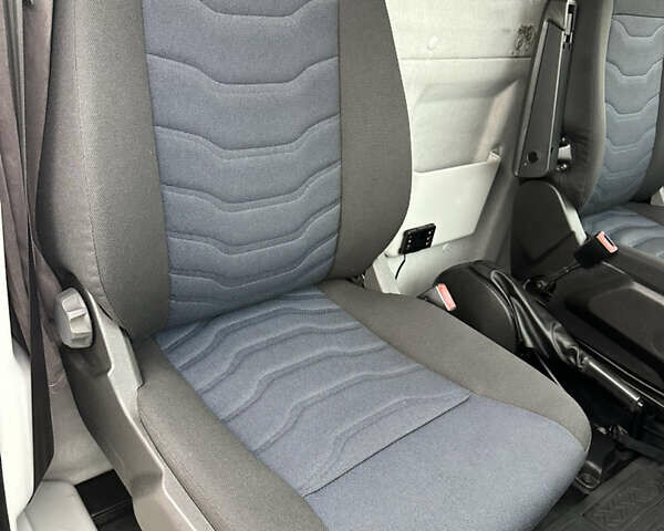 Белый Ивеко Дейли, объемом двигателя 3 л и пробегом 248 тыс. км за 35000 $, фото 75 на Automoto.ua