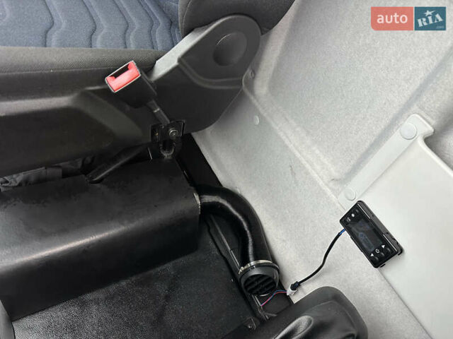 Белый Ивеко Дейли, объемом двигателя 3 л и пробегом 248 тыс. км за 35000 $, фото 52 на Automoto.ua