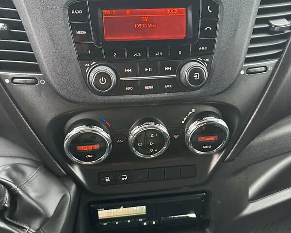 Белый Ивеко Дейли, объемом двигателя 3 л и пробегом 248 тыс. км за 35000 $, фото 59 на Automoto.ua