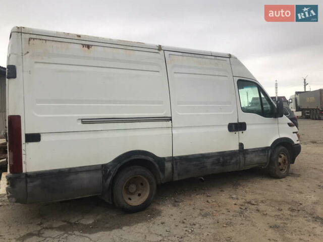 Білий Івеко Дейлі, об'ємом двигуна 2.8 л та пробігом 400 тис. км за 3100 $, фото 4 на Automoto.ua