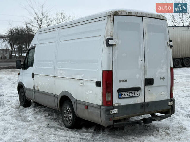 Белый Ивеко Дейли, объемом двигателя 2.8 л и пробегом 905 тыс. км за 2950 $, фото 3 на Automoto.ua