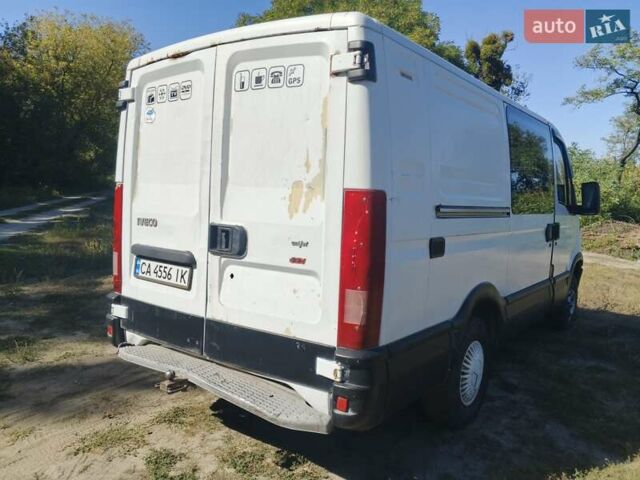 Білий Івеко Дейлі, об'ємом двигуна 2.8 л та пробігом 360 тис. км за 4000 $, фото 1 на Automoto.ua