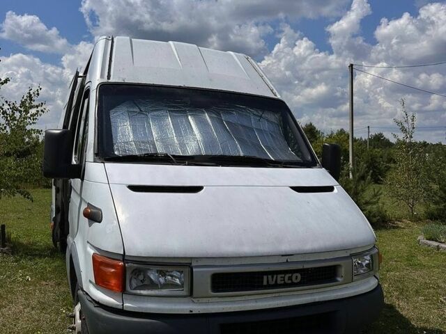 Білий Івеко Дейлі, об'ємом двигуна 2.8 л та пробігом 370 тис. км за 4700 $, фото 2 на Automoto.ua