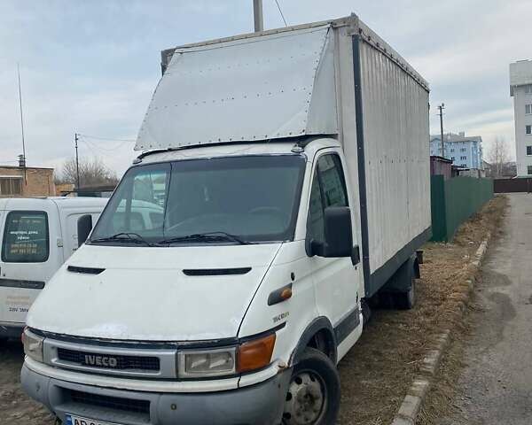 Белый Ивеко Дейли, объемом двигателя 2.29 л и пробегом 664 тыс. км за 3700 $, фото 1 на Automoto.ua