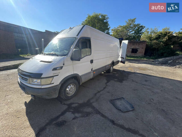 Белый Ивеко Дейли, объемом двигателя 2.29 л и пробегом 400 тыс. км за 6000 $, фото 10 на Automoto.ua