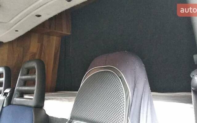 Білий Івеко Дейлі, об'ємом двигуна 2.3 л та пробігом 465 тис. км за 6600 $, фото 4 на Automoto.ua