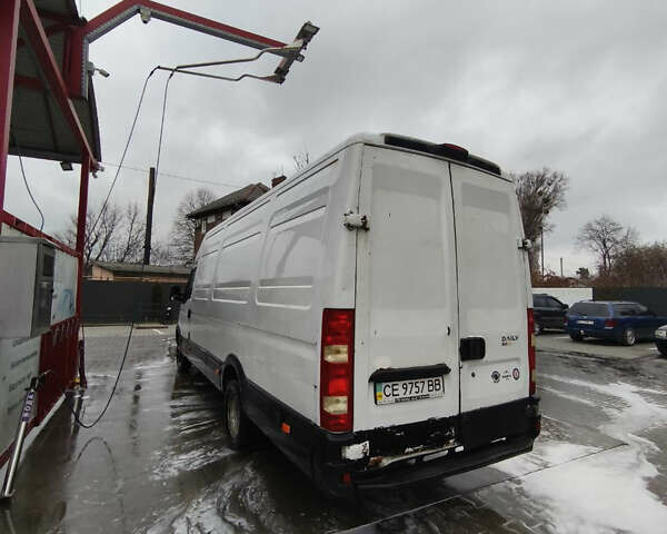 Белый Ивеко Дейли, объемом двигателя 3 л и пробегом 450 тыс. км за 7250 $, фото 4 на Automoto.ua