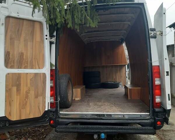Білий Івеко Дейлі, об'ємом двигуна 2.3 л та пробігом 465 тис. км за 6600 $, фото 1 на Automoto.ua
