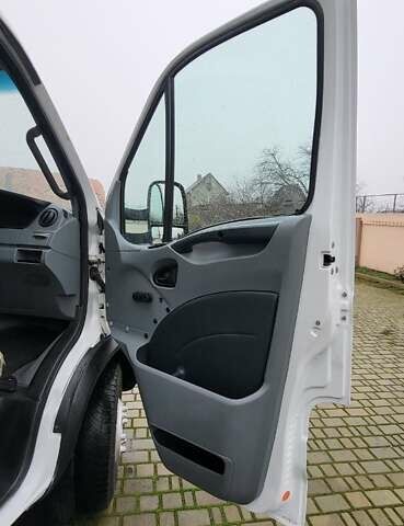 Білий Івеко Дейлі, об'ємом двигуна 3 л та пробігом 360 тис. км за 12500 $, фото 9 на Automoto.ua