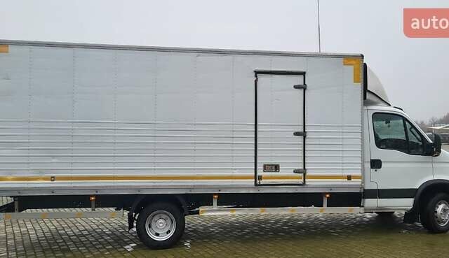 Білий Івеко Дейлі, об'ємом двигуна 3 л та пробігом 360 тис. км за 12500 $, фото 3 на Automoto.ua
