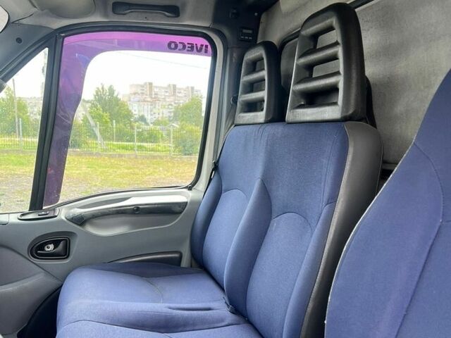 Білий Івеко Дейлі, об'ємом двигуна 3 л та пробігом 488 тис. км за 14500 $, фото 15 на Automoto.ua