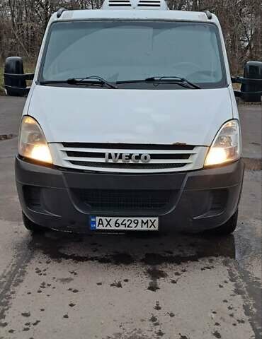 Білий Івеко Дейлі, об'ємом двигуна 2.3 л та пробігом 289 тис. км за 8000 $, фото 4 на Automoto.ua