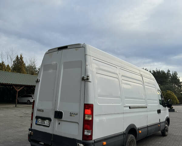 Белый Ивеко Дейли, объемом двигателя 3 л и пробегом 280 тыс. км за 17300 $, фото 4 на Automoto.ua