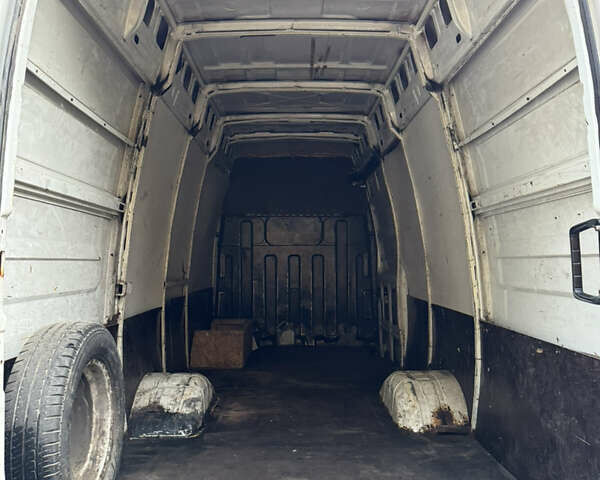 Белый Ивеко Дейли, объемом двигателя 3 л и пробегом 280 тыс. км за 17300 $, фото 15 на Automoto.ua