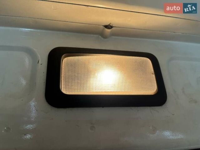 Белый Ивеко Дейли, объемом двигателя 3 л и пробегом 123 тыс. км за 23500 $, фото 52 на Automoto.ua