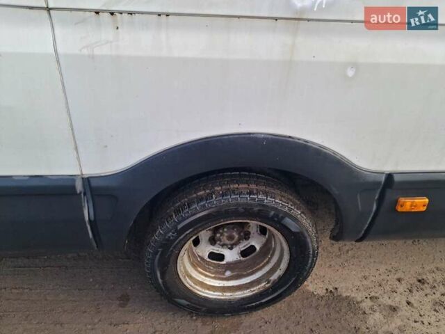 Белый Ивеко Дейли, объемом двигателя 3 л и пробегом 410 тыс. км за 6300 $, фото 7 на Automoto.ua