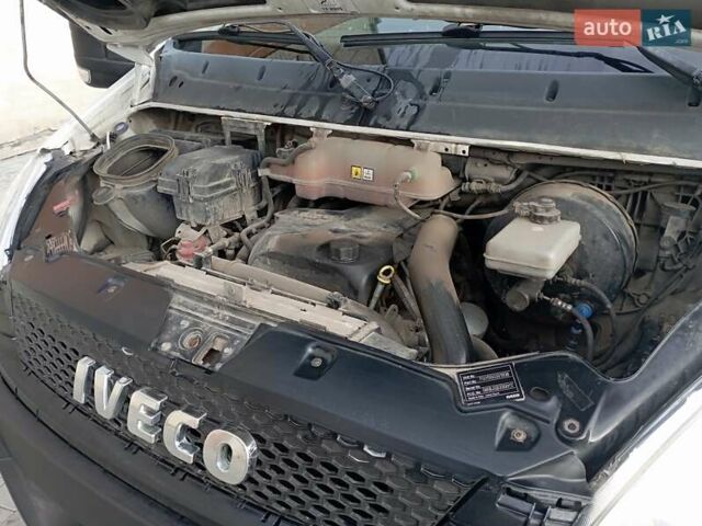Ивеко Дейли 2012 в Тернополе на Automoto.ua Белый Ивеко Дейли, объемом двигателя 3 л и пробегом 301 тыс. км за 9800 $, фото 22 на Automoto.ua